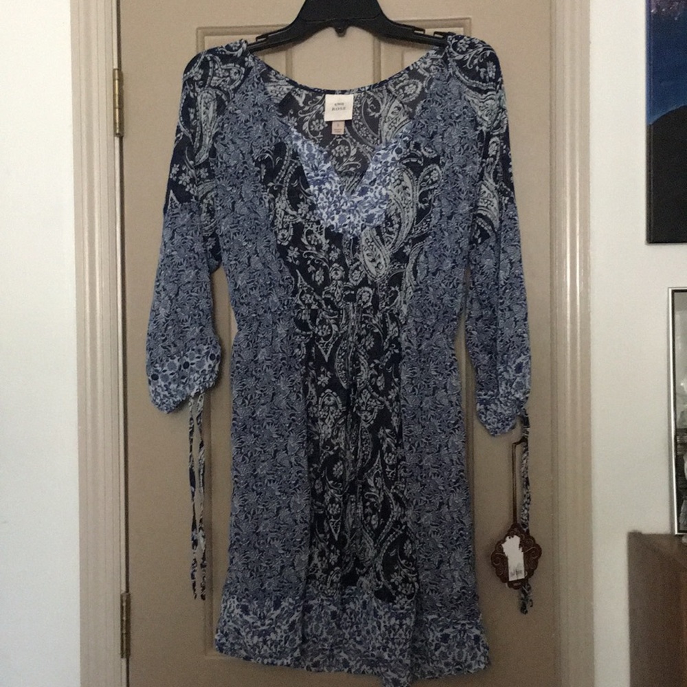 Cute Knox Rose swim cover up!!! NWT